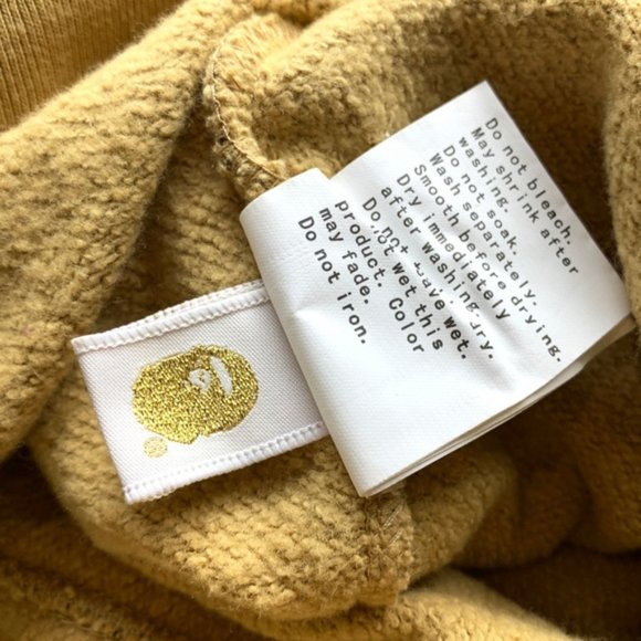 BAPE shorts OG camo tan - Picture 3 of 4